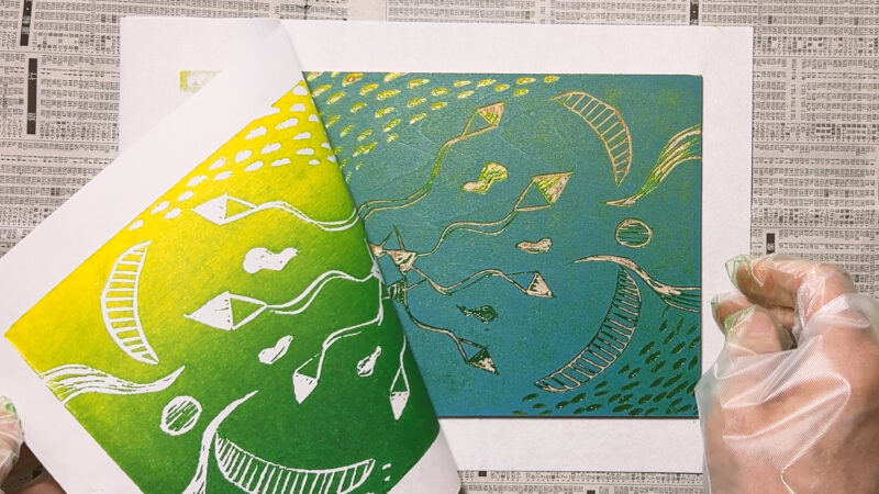 光を通す絵