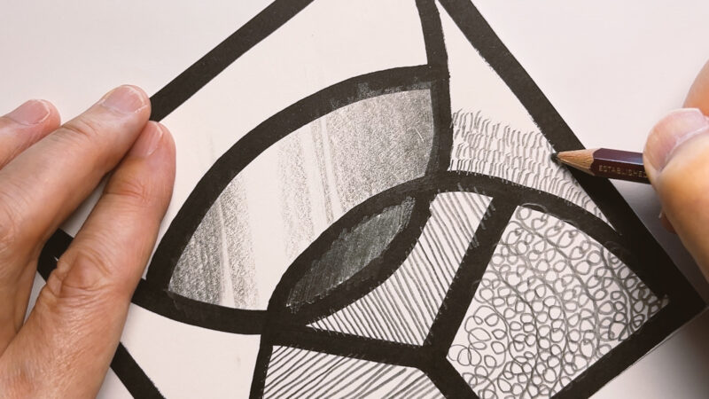 鉛筆の濃淡や重なりを試す