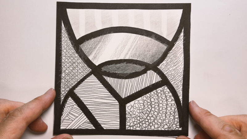 鉛筆の濃淡や重なりを試す