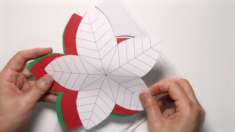 季節の壁面飾り 12月-ポインセチア